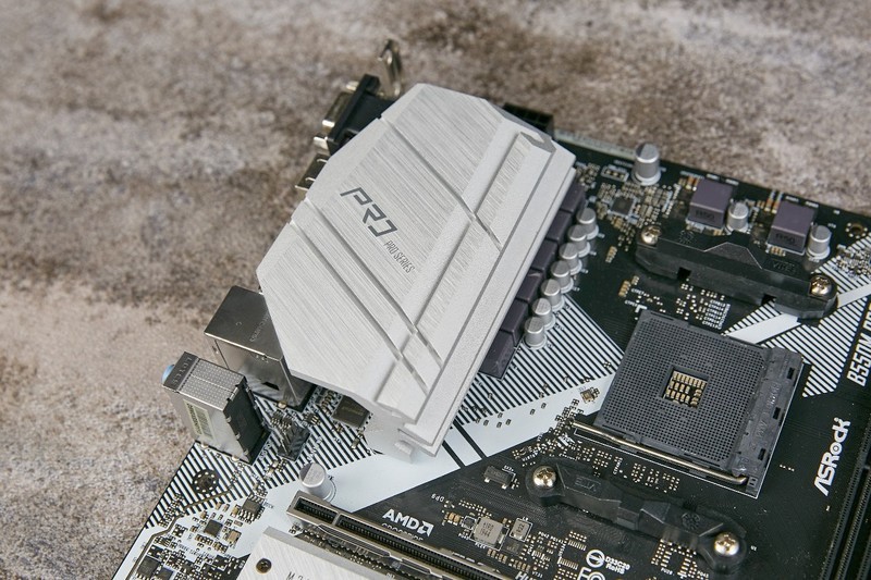 六年磨一剑，英雄联盟动画开播|LOL主板推荐