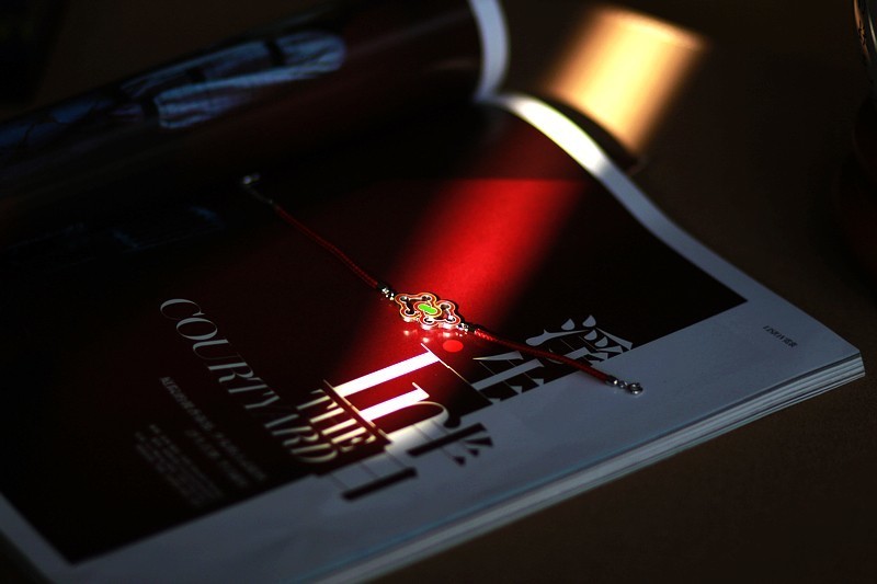 送给家人一份转运好礼 布达拉宫锦色芳华璀璨银手链