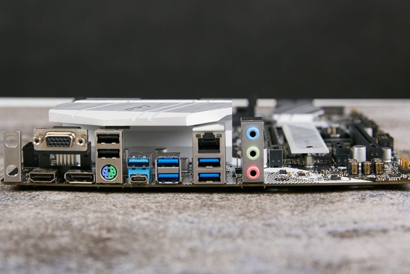 六年磨一剑，英雄联盟动画开播|LOL主板推荐