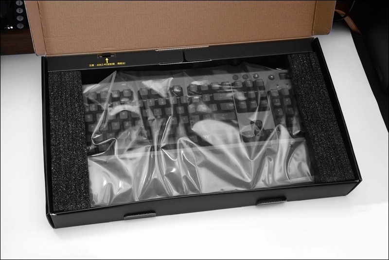 加灯、改成充电电池，TT飞行家G521pro三模键盘全网首发