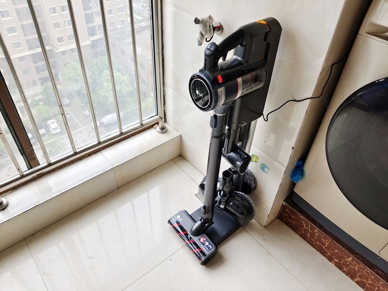 价值5K的LG吸拖一体机A9K-MAX入手开箱初体验