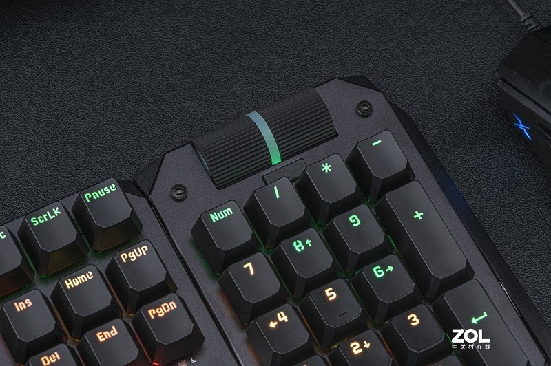 不止光轴，不要墨守成规，血手幽灵机械键盘新品赏析