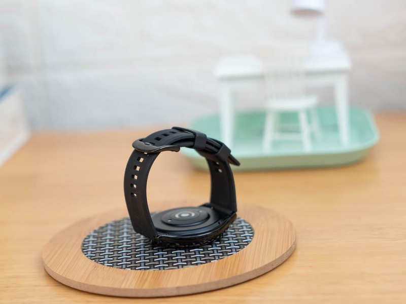 继手机、电脑之后的第三块屏来了，荣耀手表GS 3全面体验