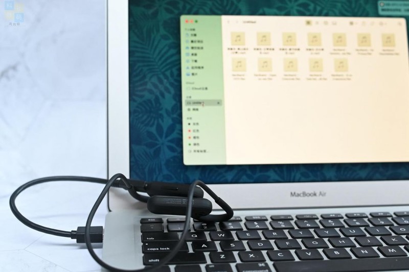 摆脱束缚，随时畅听好音乐，Dacom AirWings mp3体验