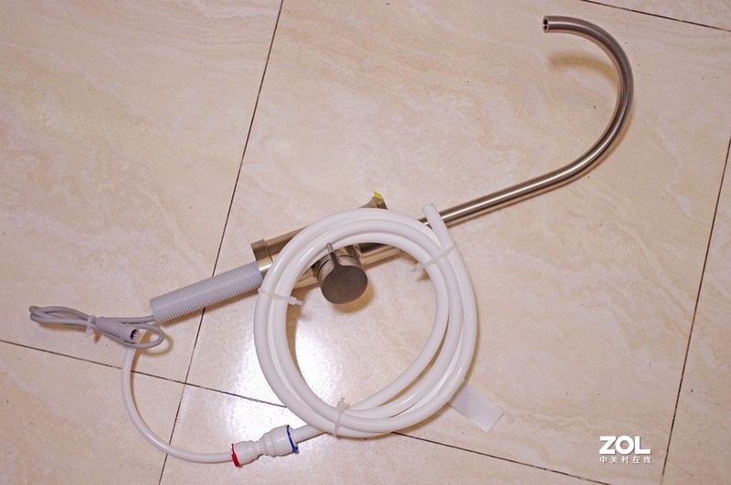 大流量低噪音，超高纯废比：小米净水器1200G体验