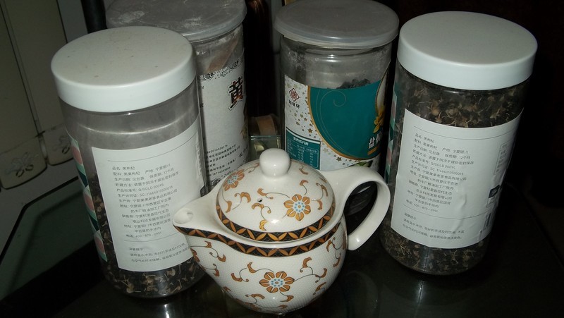 华晶A14手机夜拍