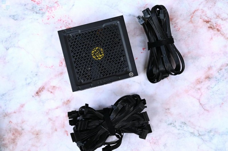 更可靠的中端机电组合，轻松升级高性能硬件，风行者DF700配NE850开箱体验