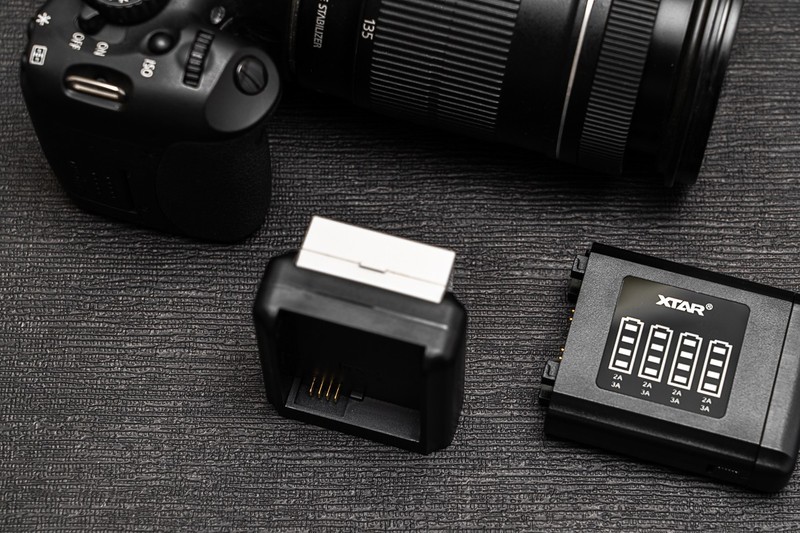 摄影那点事儿：实用配件分享，XTAR SN4相机电池模块化充电器体验