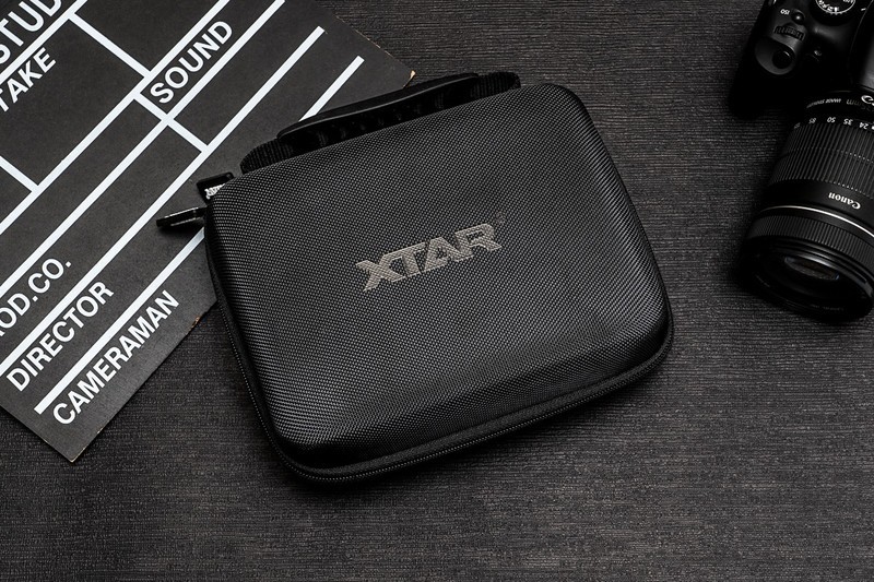 摄影那点事儿：实用配件分享，XTAR SN4相机电池模块化充电器体验