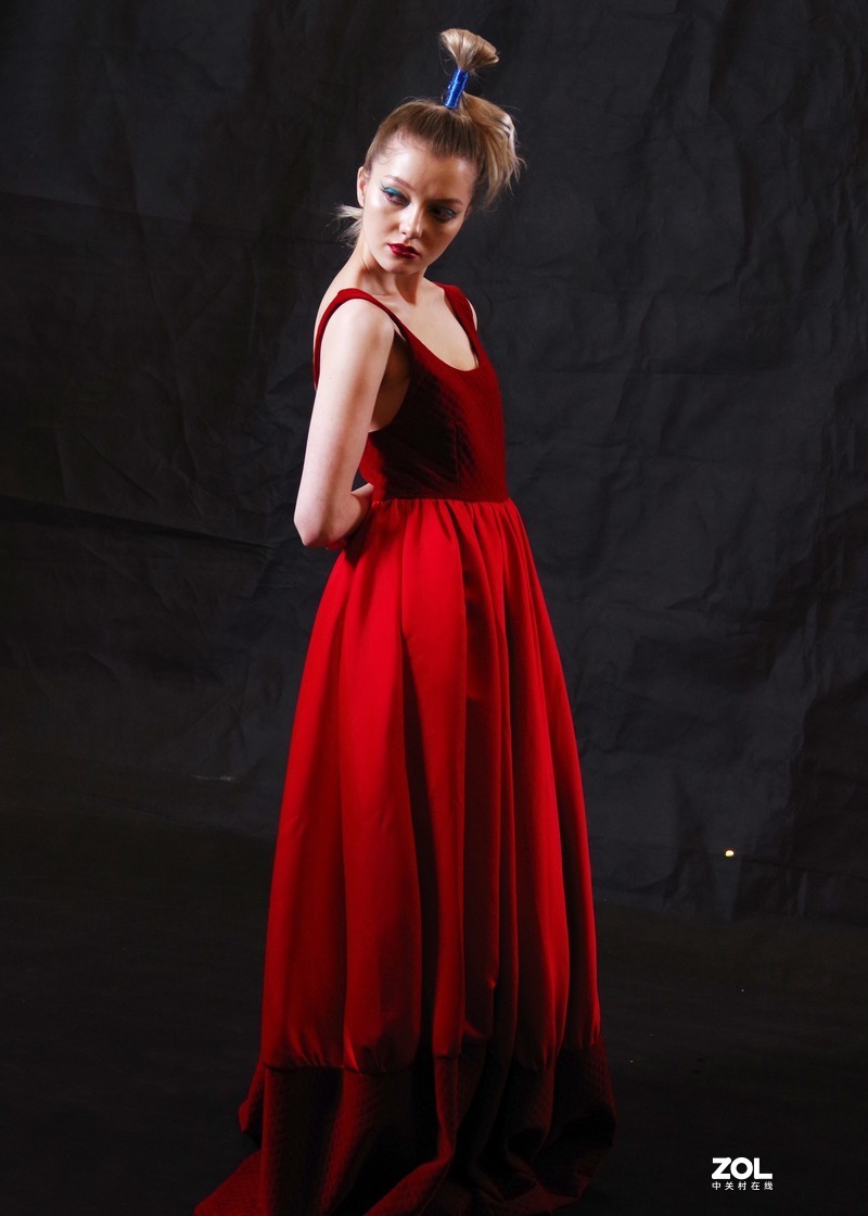 一组蹭拍---俄罗斯美女