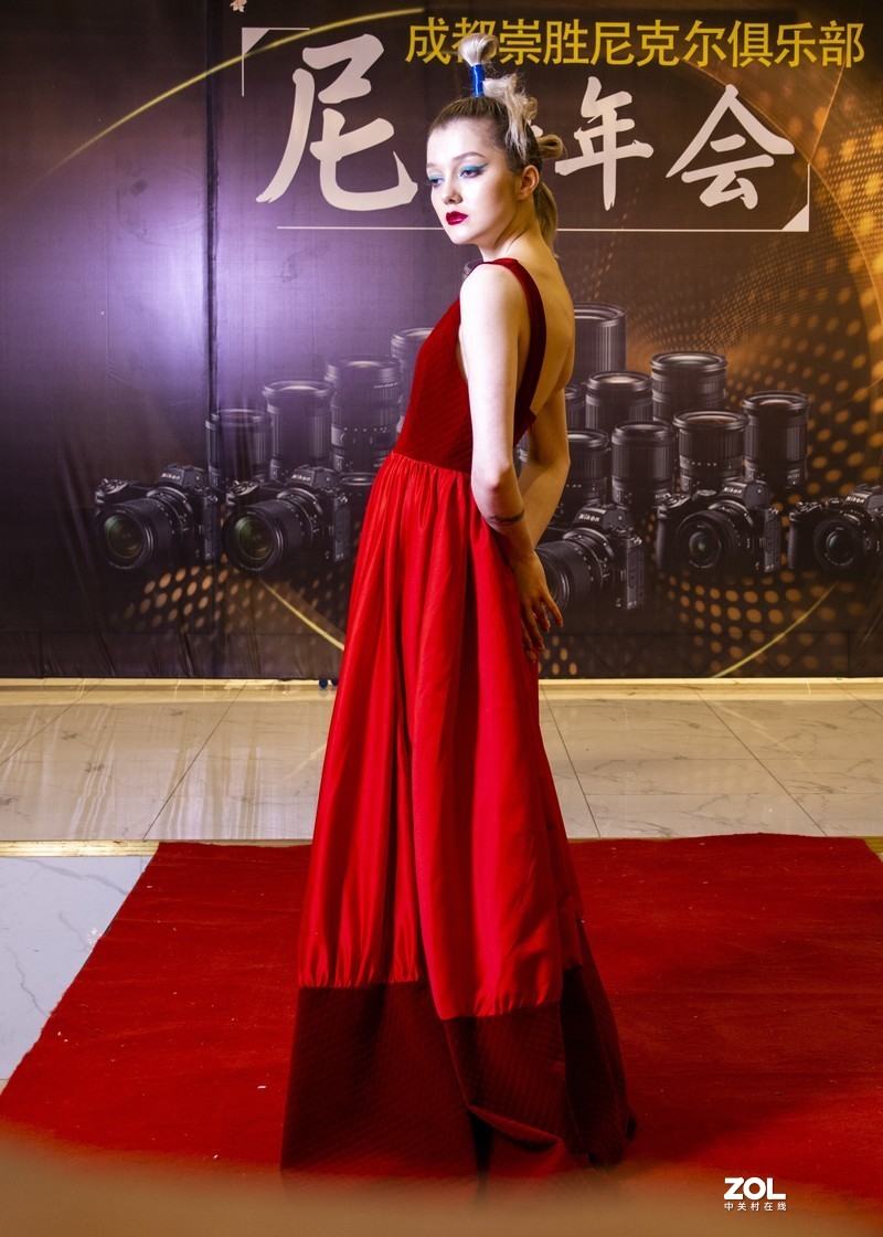 一组蹭拍---俄罗斯美女