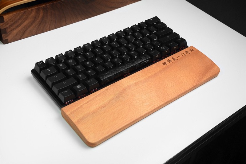 61键比104键还贵，贵在哪里？HyperX起源60开箱简评