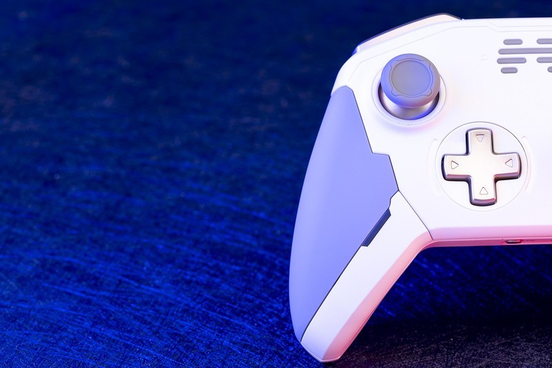 明明可以挤牙膏，非要创新，北通宙斯智能手柄快速上手