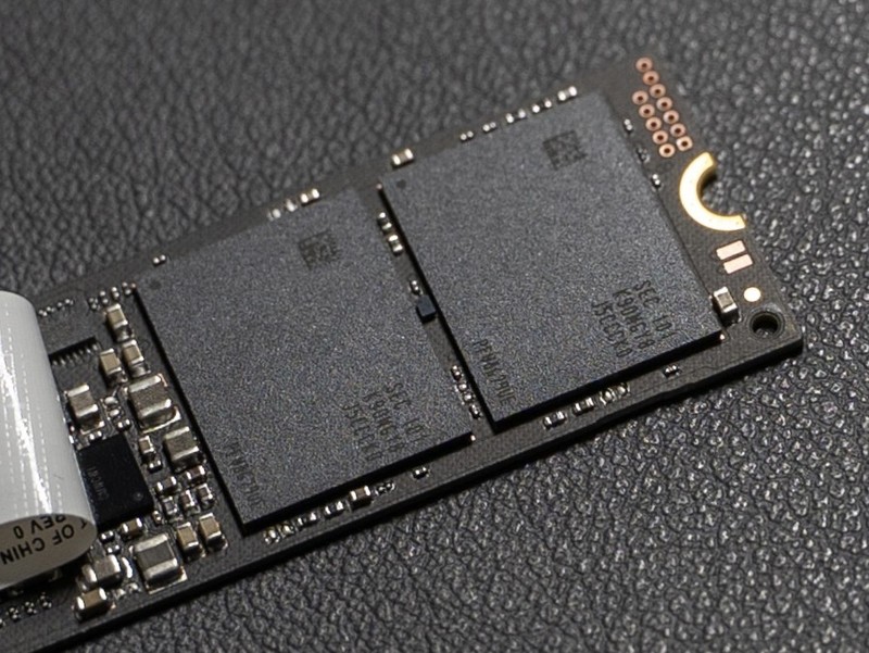 1元1G的PCIe 4.0顶级固态，星空体育平台PM9A1 512G测评