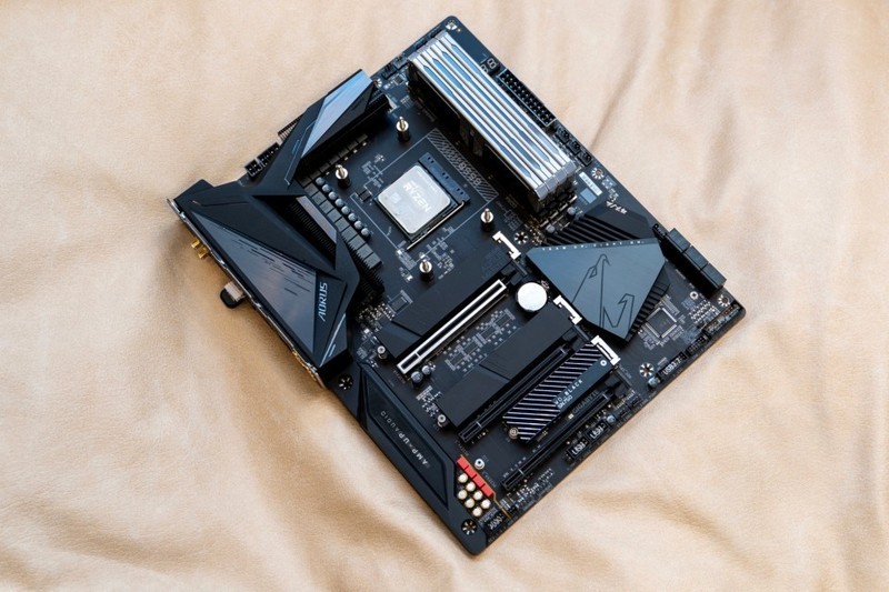 1元1G的PCIe 4.0顶级固态，星空体育平台PM9A1 512G测评