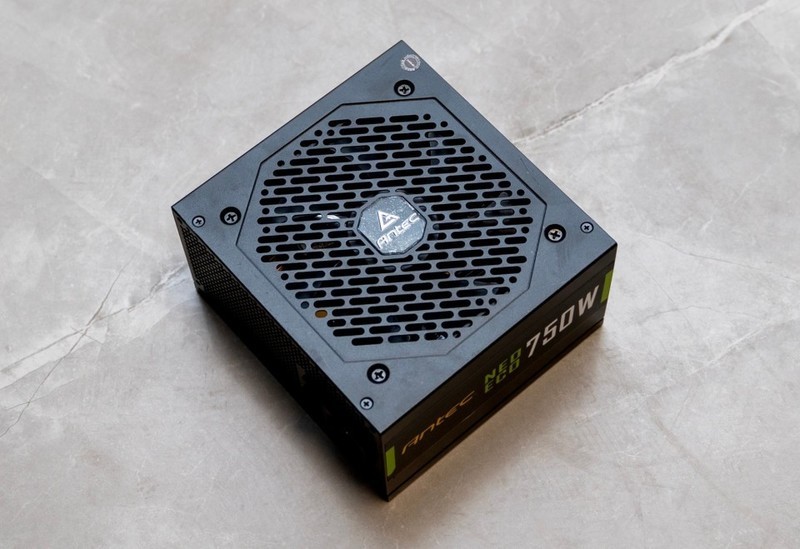 1元1G的PCIe 4.0顶级固态，星空体育平台PM9A1 512G测评