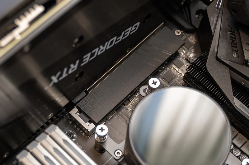 1元1G的PCIe 4.0顶级固态，星空体育平台PM9A1 512G测评