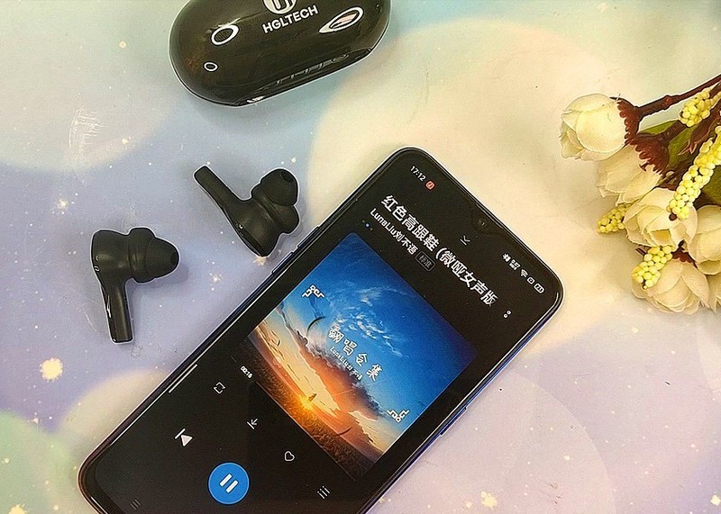 佩戴舒适，音乐随行，HGL TECH T12 真无线蓝牙耳机