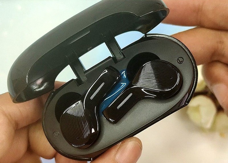 佩戴舒适，音乐随行，HGL TECH T12 真无线蓝牙耳机