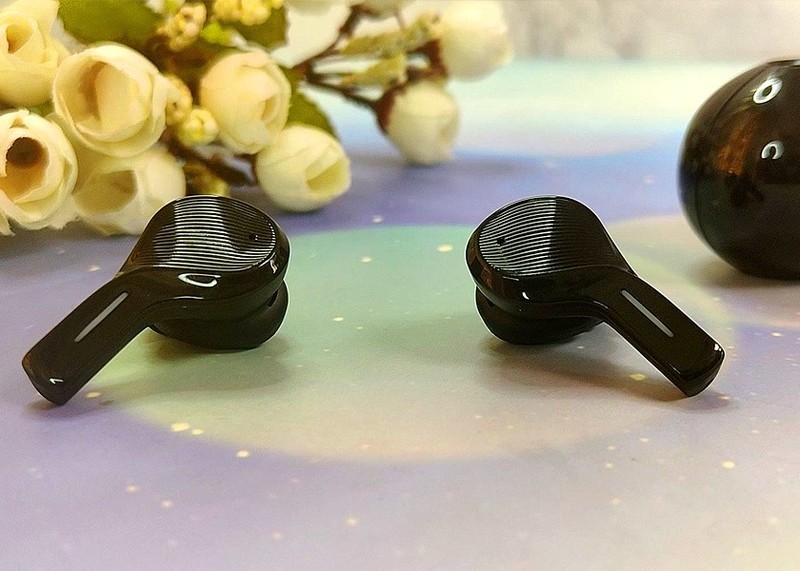 佩戴舒适，音乐随行，HGL TECH T12 真无线蓝牙耳机