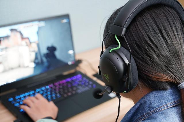 我变轻了也变强了，雷蛇旋风黑鲨V2电竞耳机评测