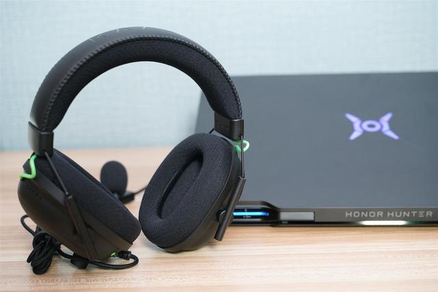 我变轻了也变强了，雷蛇旋风黑鲨V2电竞耳机评测