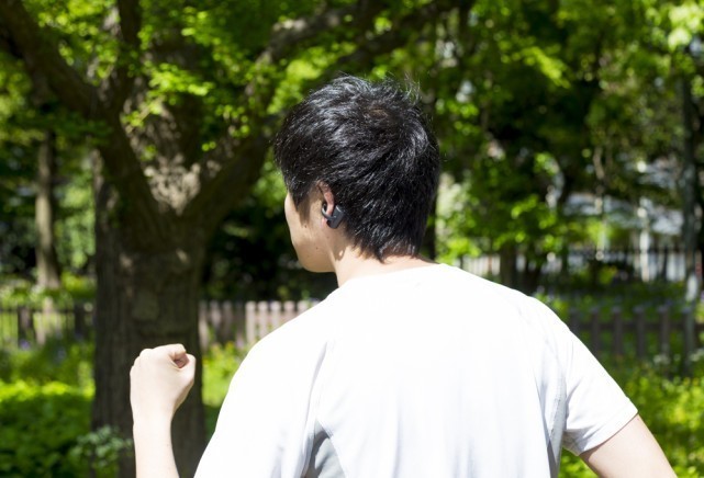 日本年度爆款耳机：earsopen逸鸥真无线骨传导蓝牙耳机来袭