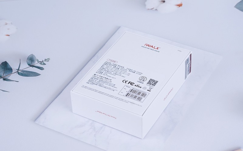 磁吸无线充新选择，iWALK咔嗒宝磁吸移动电源体验！