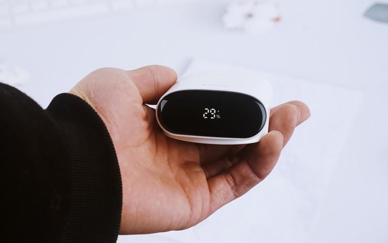 磁吸无线充新选择，iWALK咔嗒宝磁吸移动电源体验！