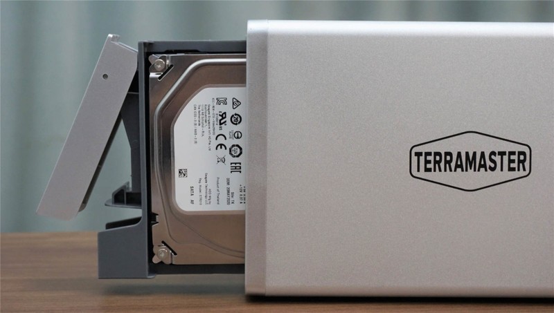 性价比才是硬道理！年轻人的第一台NAS体验分享：铁威马YYDS