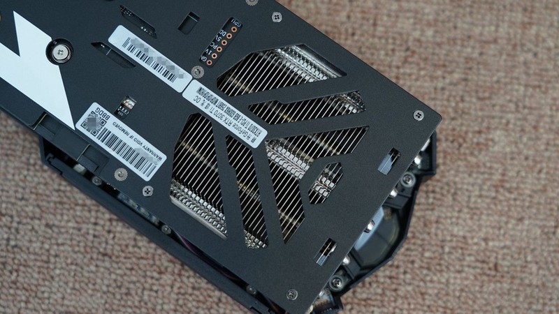 离“臭打游戏的”更近一步？耕升RTX3070Ti 炫光 OC评测及装机分享