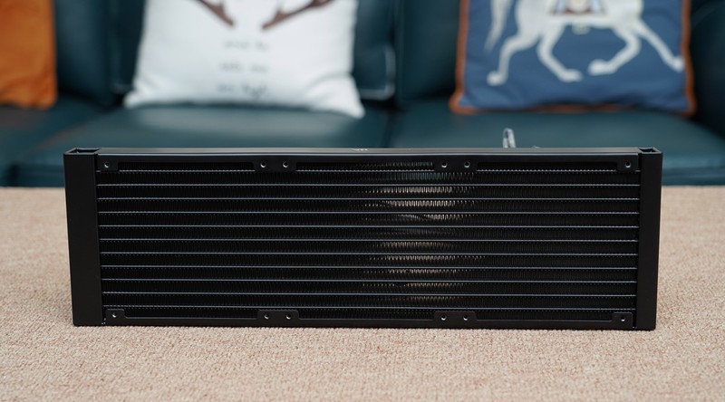 离“臭打游戏的”更近一步？耕升RTX3070Ti 炫光 OC评测及装机分享