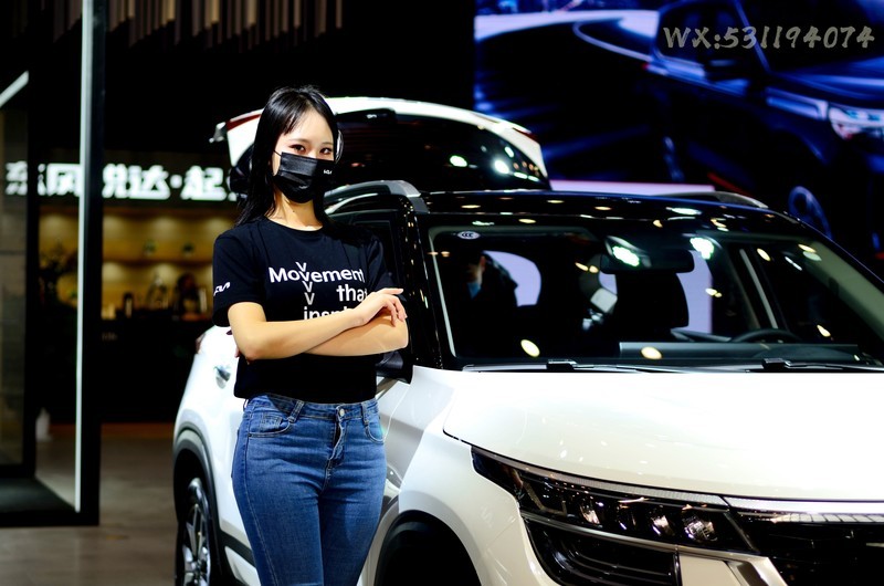 【原创】郑州国际车站---大红旗真香+人像篇（D7000+18-140、50 1.8D）