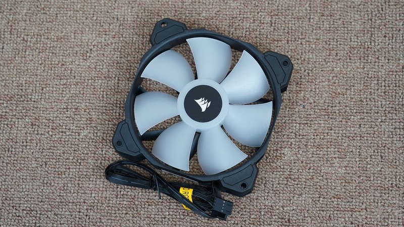 离“臭打游戏的”更近一步？耕升RTX3070Ti 炫光 OC评测及装机分享