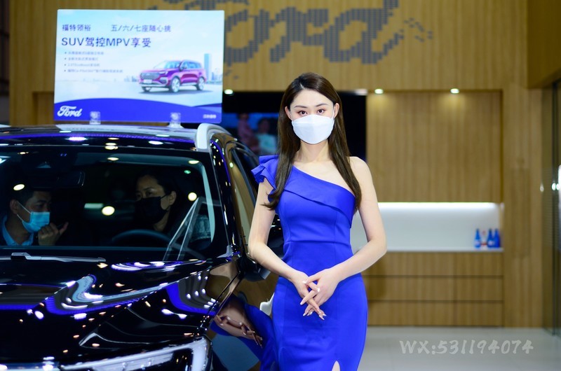 【原创】郑州国际车站---大红旗真香+人像篇（D7000+18-140、50 1.8D）