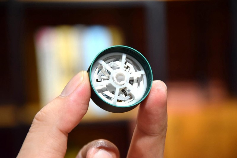 柔性贴合，比博朗更适合出门携带，须眉剃须刀T3探索家体验