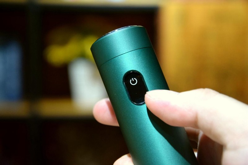 柔性贴合，比博朗更适合出门携带，须眉剃须刀T3探索家体验