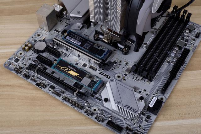 RTX20系列不香了？国庆抄底入手RTX2060s+金河田金牌A+650W