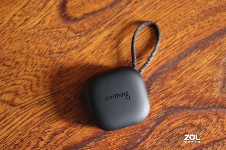 将美好的声音传递给大众 来自omthing AirFree Pods