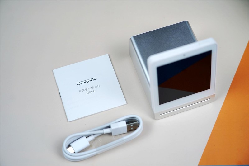 兼顾颜值和性能，测试数据准确，这款青萍空气检测仪值得拥有！