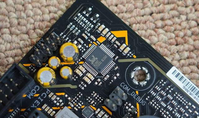 非折腾党的好选择之一，华硕B660M重炮手WIFI D4评测及装机体验