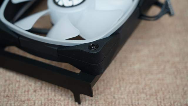 非折腾党的好选择之一，华硕B660M重炮手WIFI D4评测及装机体验