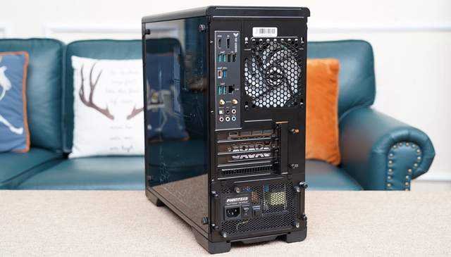 非折腾党的好选择之一，华硕B660M重炮手WIFI D4评测及装机体验