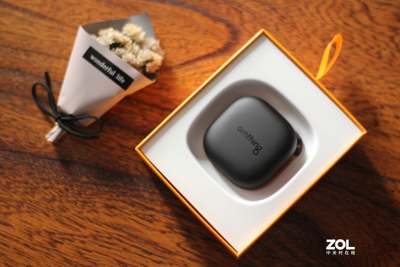 将美好的声音传递给大众 来自omthing AirFree Pods