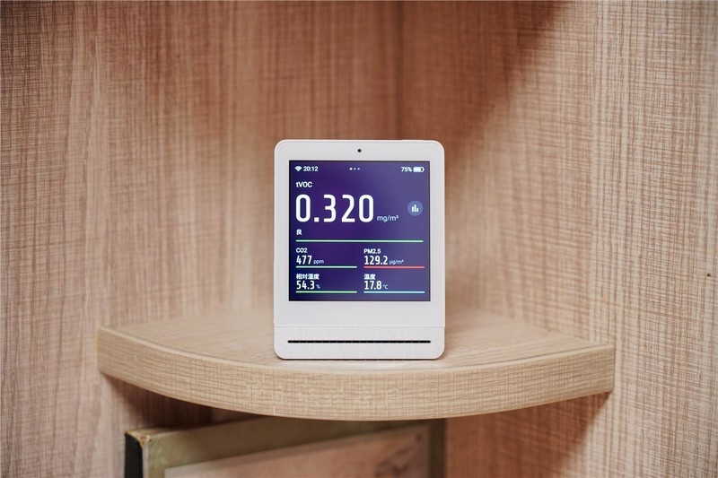 兼顾颜值和性能，测试数据准确，这款青萍空气检测仪值得拥有！