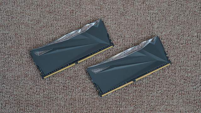 非折腾党的好选择之一，华硕B660M重炮手WIFI D4评测及装机体验