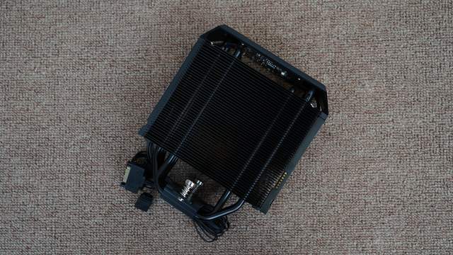 非折腾党的好选择之一，华硕B660M重炮手WIFI D4评测及装机体验