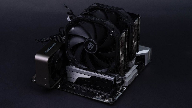 公版RTX 3080装机作业，RTX 2080Ti FE/RTX 3080 FE对比测试