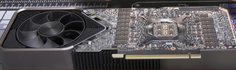 公版RTX 3080装机作业，RTX 2080Ti FE/RTX 3080 FE对比测试