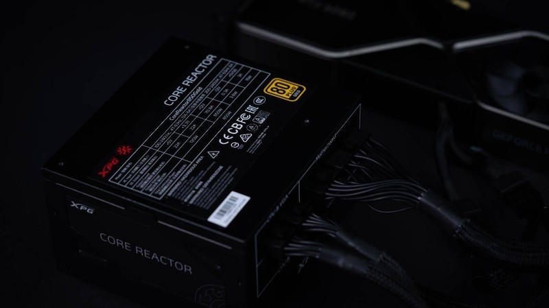 公版RTX 3080装机作业，RTX 2080Ti FE/RTX 3080 FE对比测试